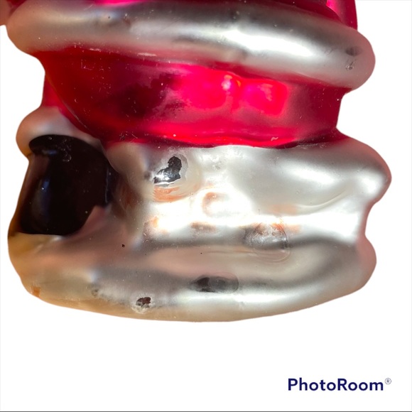 Classic Santa Christmas Glass Ornament - Picture 6 of 6